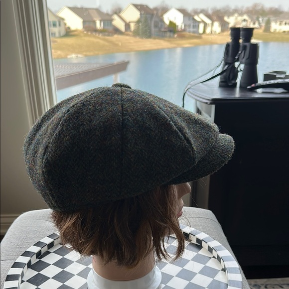 Harris Tweed Newsboy Cap - Picture 4 of 6